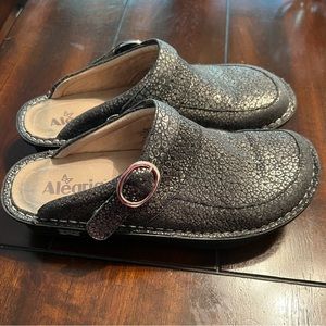 Algeria Ladies Shoes